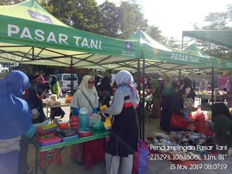 Pengurus dan Anggota Pasar Tani Sepakat Bentuk Koperasi