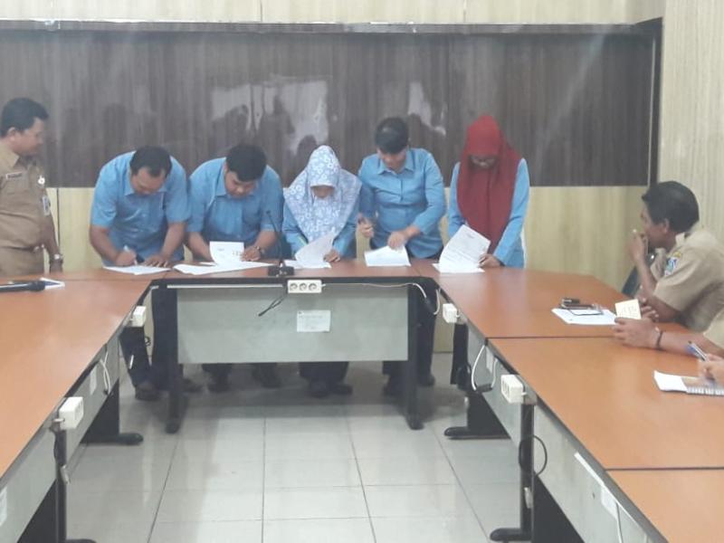 THL Tandatangani SPK, Juaidi: Peran THL Penting dalam Bantu Pencapaian Target Dinas