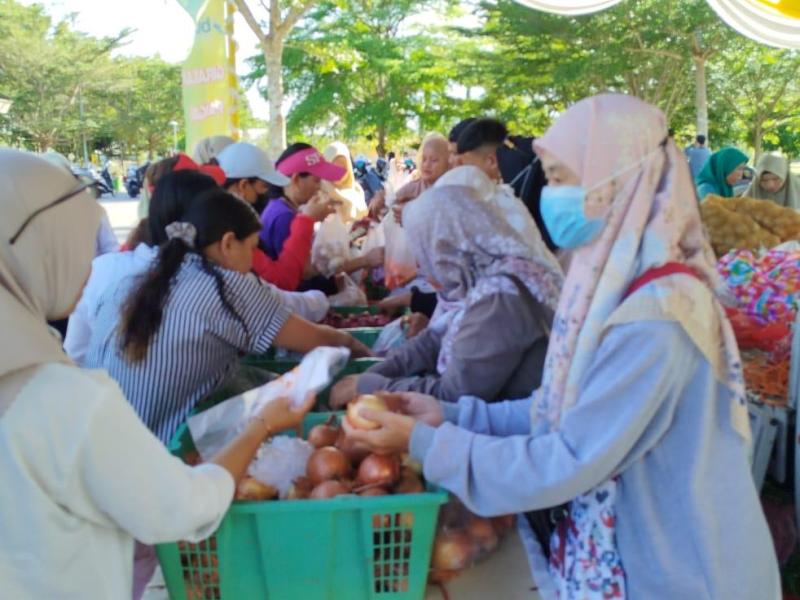 GPM di Alun-Alun Kota Koba, Upaya Stabilisasi Harga Jelang Idul Adha 1447 H